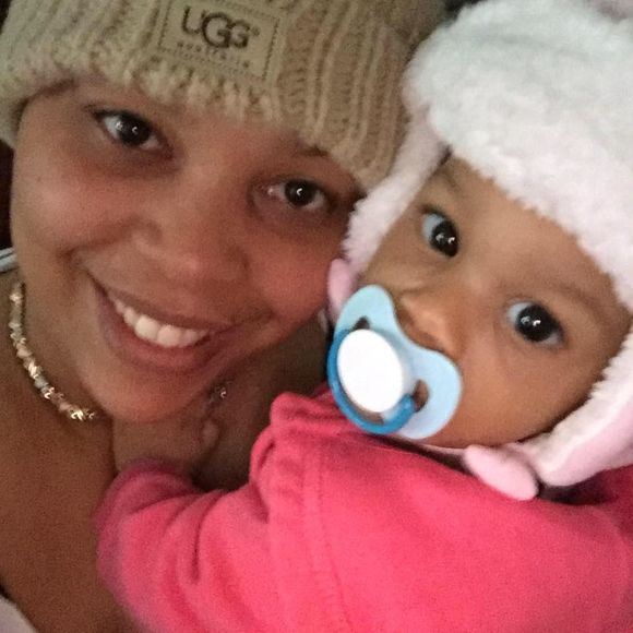 Meet your Posher, Elizabeth - Picture 1 of 1